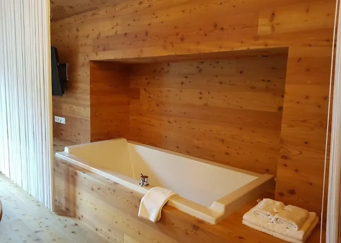 欣特雷格酒店 3*