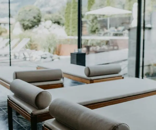 欣特雷格酒店 酒店