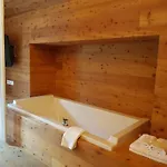 Hinteregger 3*