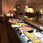 Hinteregger 3*